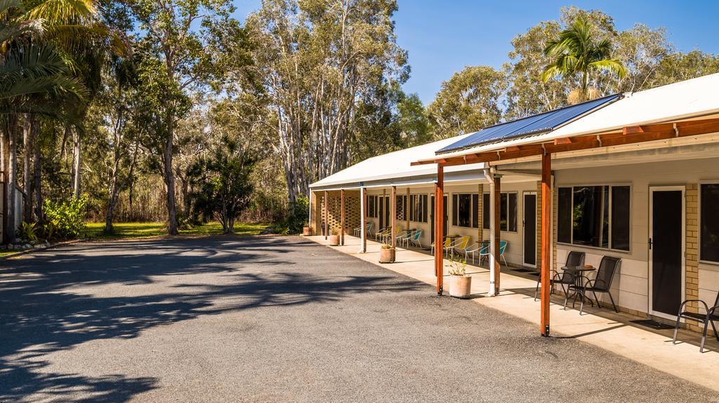 Tin Can Bay Motel Экстерьер фото